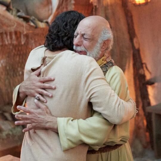 Curso 5: JESÚS, CON SU ESPÍRITU SANTO, NOS COMPARTE EL SENTIDO Y LA LIBERTAD EN EL SUFRIMIENTO